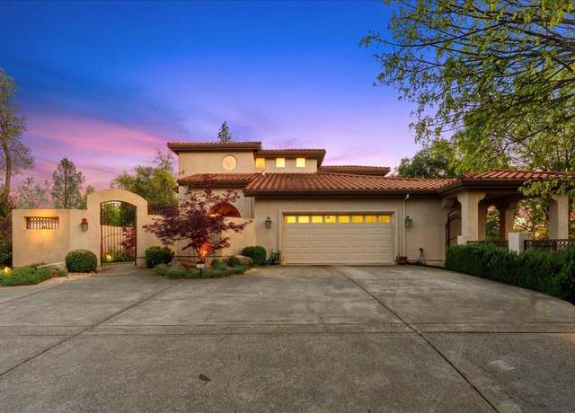 Property at 21950 Oak Ridge Dr, Grass Valley, CA 95945, 3 beds, 3 baths