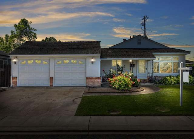 Property at 252 Martha St, Manteca, CA 95337, 3 beds, 2 baths