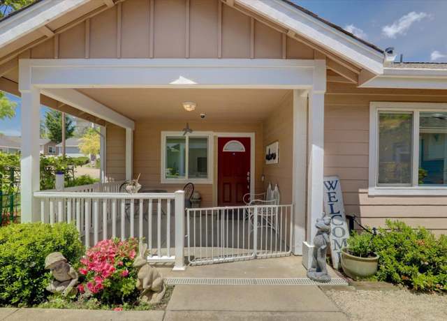 Property at 127 Highlands Ct, Grass Valley, CA 95945, 2 beds, 2 baths