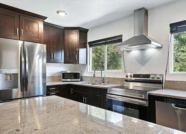 Property at 207 Anita St, Jackson, CA 95642, 3 beds, 2.5 baths