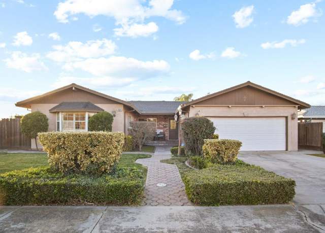 Property at 2001 Cumberland Dr, Turlock, CA 95382, 4 beds, 2 baths