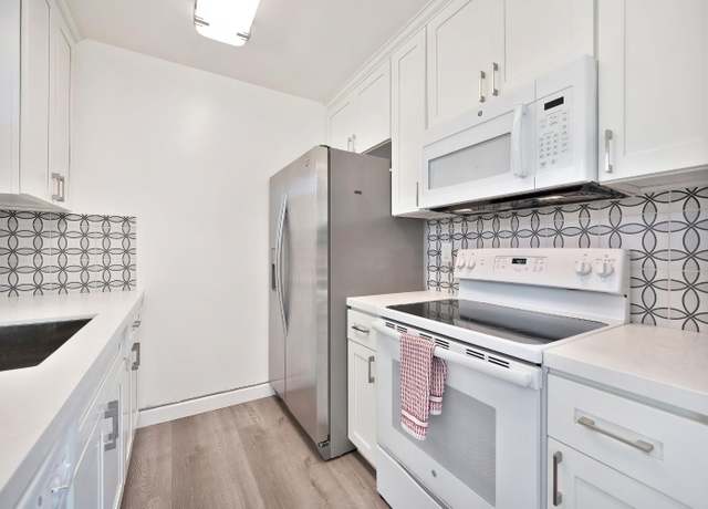 Property at 10807 Coloma Rd #4, Rancho Cordova, CA 95670, 2 beds, 1 bath