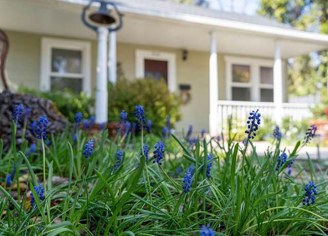 Property at 212 Pleasant St, Grass Valley, CA 95945, 2 beds, 1 bath