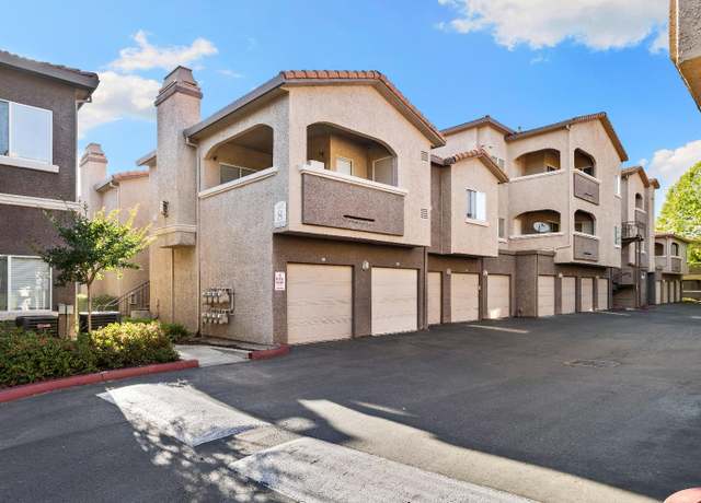 Property at 10001 Woodcreek Oaks Blvd #827, Roseville, CA 95747, 3 beds, 2 baths