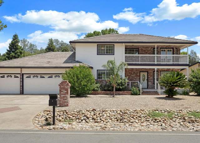Property at 445 La Contenta Way, Valley Springs, CA 95252, 3 beds, 2.5 baths