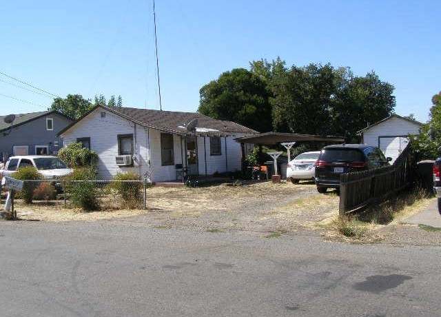 Property at 907 S Carroll Ave, Stockton, CA 95215, 2 beds, 1 bath