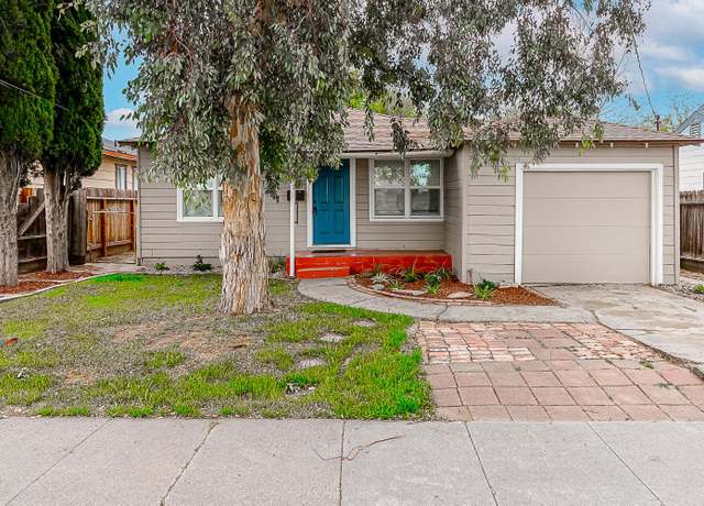 Property at 1930 Wall St, Tracy, CA 95376, 3 beds, 1 bath