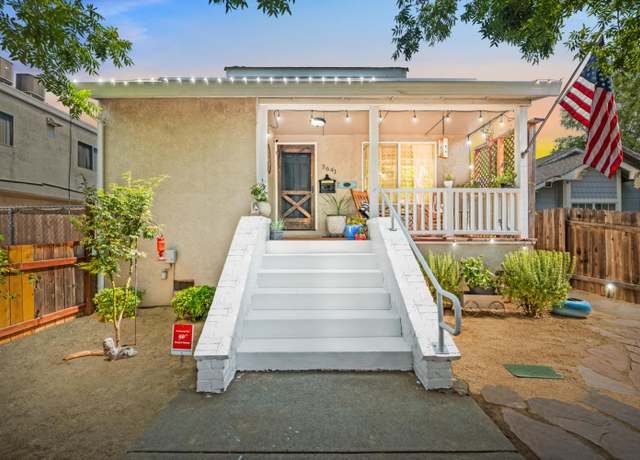 Property at 3641 5th Ave, Sacramento, CA 95817, 3 beds, 1.5 baths