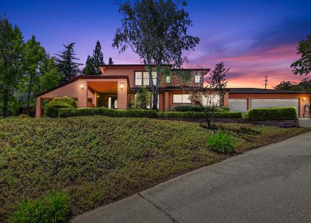 Property at 265 Hidden Creek Dr, Auburn, CA 95603, 3 beds, 2.5 baths