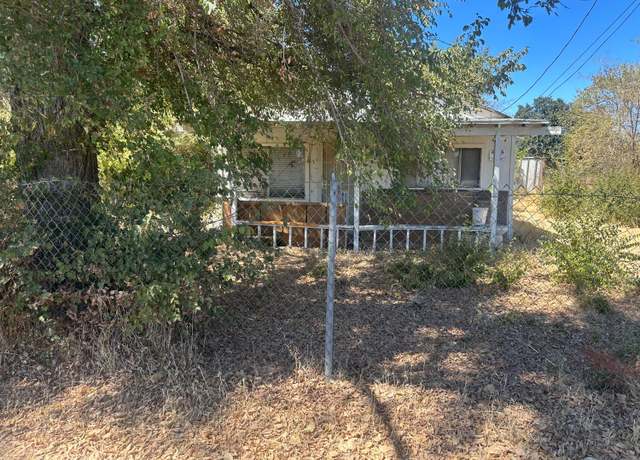 Property at 2261 S Netherton Ave, Stockton, CA 95205, 2 beds, 1 bath