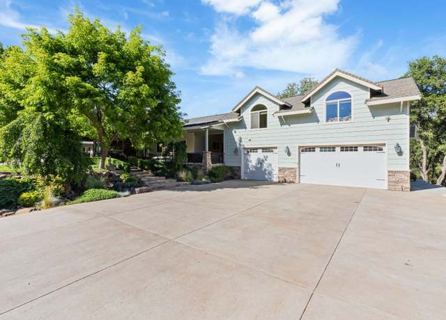 Property at 11318 Wolf Rd, Grass Valley, CA 95949, 4 beds, 5 baths