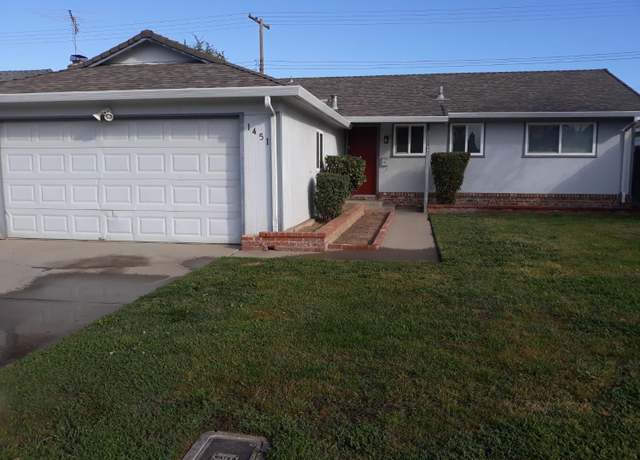 Property at 1451 Park St, Lodi, CA 95242, 3 beds, 2 baths