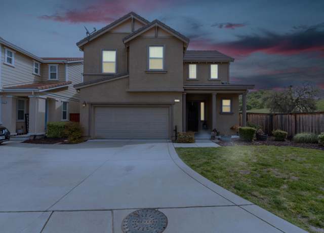 Property at 9419 Vintner Cir, Patterson, CA 95363, 3 beds, 2.5 baths
