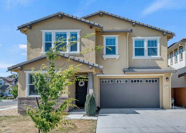 Property at 2 Linnea Ct, Elk Grove, CA 95758, 4 beds, 3 baths