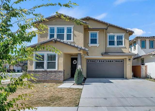 Property at 2 Linnea Ct, Elk Grove, CA 95758, 4 beds, 3 baths