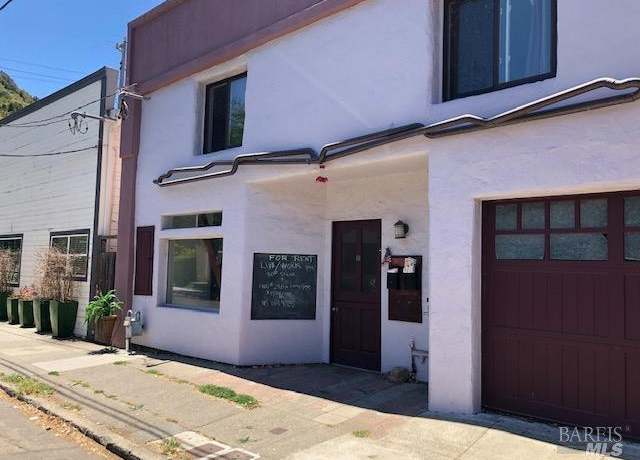 Property at 1525 San Anselmo Ave, San Anselmo, CA 94960, 4 beds, 2 baths
