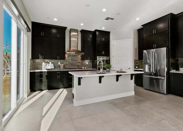 Property at 14 Riposto Pl, Sacramento, CA 95834, 3 beds, 3 baths