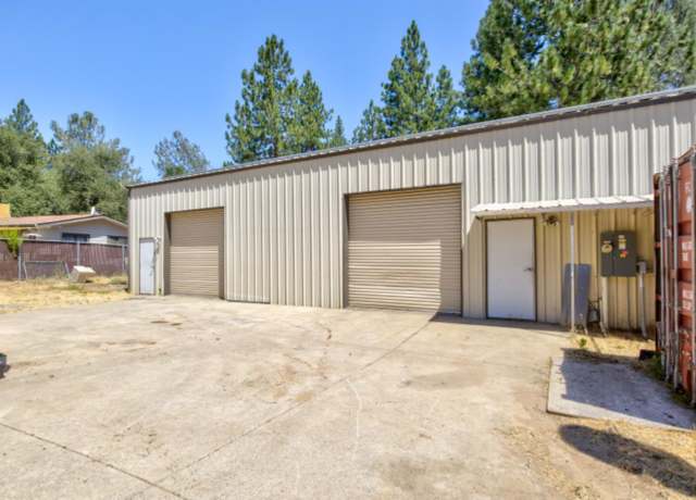 Property at 415 Carriage Lantern Ct, Somerset, CA 95684, 4 beds, 2 baths
