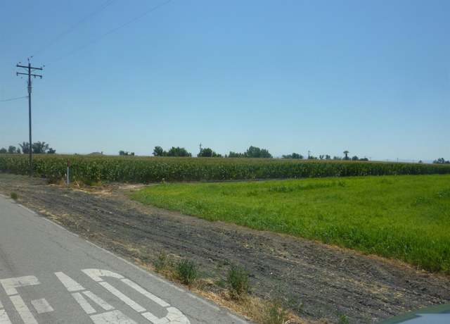 Property at 8628 Eucalyptus Rd, Dos Palos, CA 93620