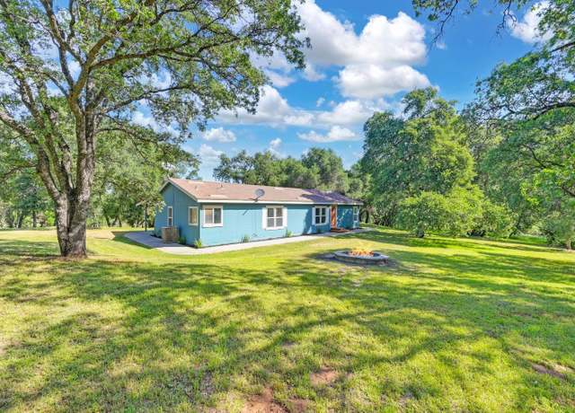 Property at 22770 Perimeter Rd, Grass Valley, CA 95949, 3 beds, 2 baths