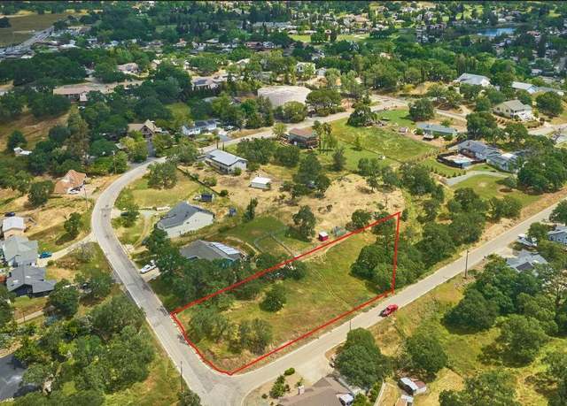 Property at 2441 Heinemann Dr, Valley Springs, CA 95252