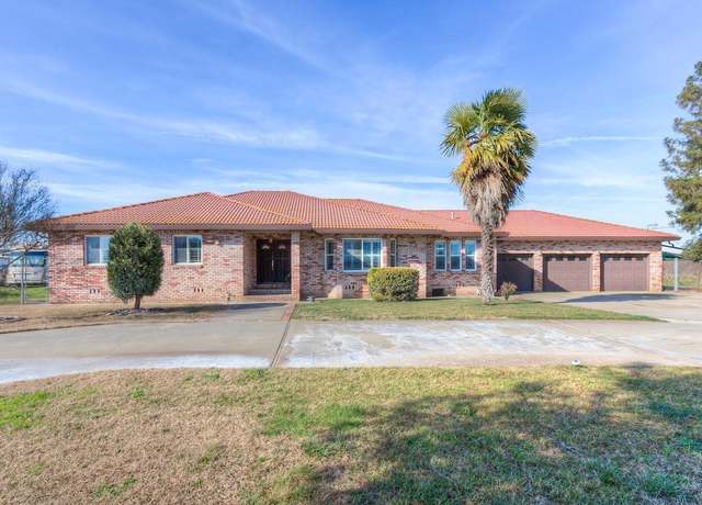Property at 2399 Holcomb Ave, Yuba City, CA 95993, 4 beds, 3 baths