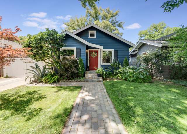 Property at 2620 17th St, Sacramento, CA 95818, 3 beds, 1 bath