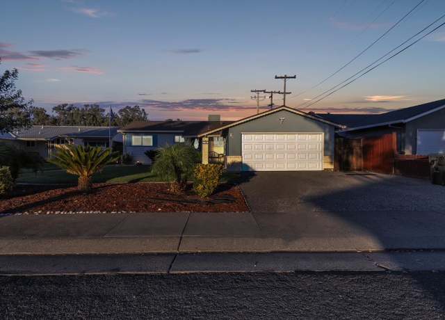 Property at 2232 Fullerton Ave, Stockton, CA 95204, 3 beds, 1 bath
