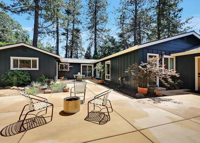 Property at 13409 Evergreen Dr, Nevada City, CA 95959, 3 beds, 3 baths