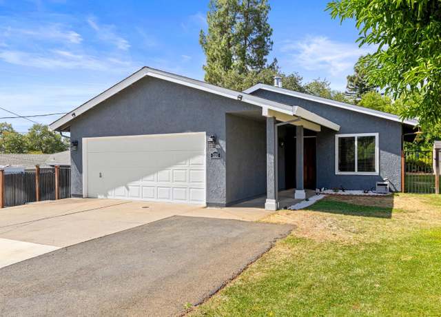 Property at 1331 Wesley Ln, Auburn, CA 95603, 3 beds, 2 baths