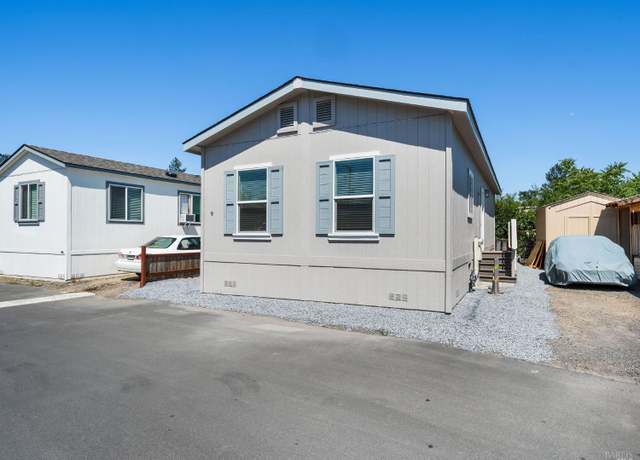 Property at 311 Lake Mendocino Dr #9, Ukiah, CA 95482, 2 beds, 1.5 baths
