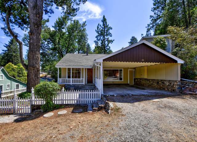 Property at 150 W Oak St, Colfax, CA 95713, 2 beds, 1 bath