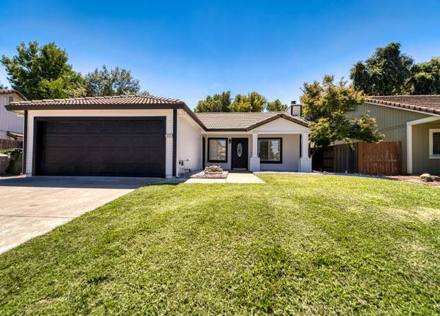 Property at 332 Lonely Oak St, Yuba City, CA 95991, 3 beds, 2 baths