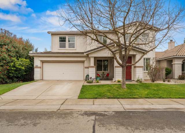 Property at 325 Royal River Dr, Yuba City, CA 95991, 5 beds, 2.5 baths