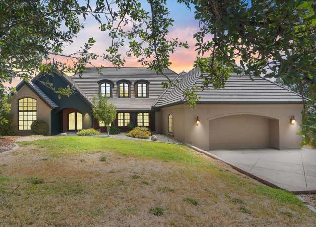 Property at 7600 - 7600 Camino Del Encina Dr, Redding, CA 96001, 5 beds, 5 baths