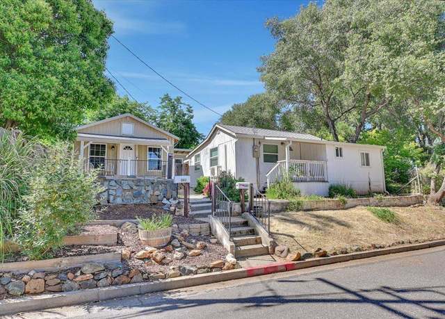 Property at 381 Foresthill Ave, Auburn, CA 95603, 3 beds, 2 baths
