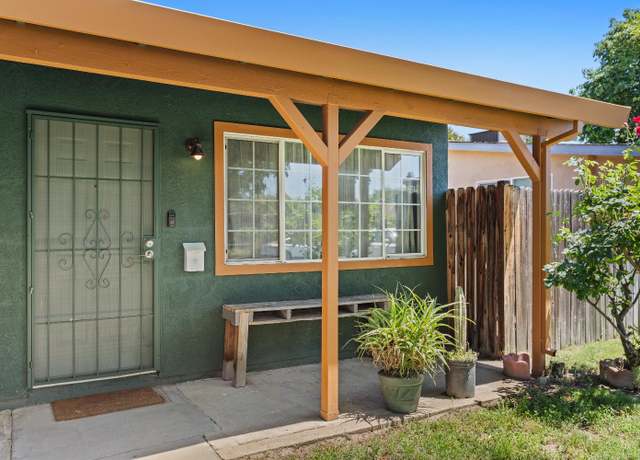 Property at 861 Beardsley Dr, West Sacramento, CA 95605, 3 beds, 1 bath