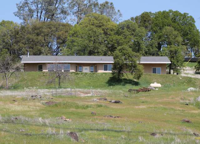 Property at 4645 Luneman Rd, Placerville, CA 95661, 3 beds, 2 baths