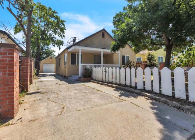 Property at 4201 33rd St, Sacramento, CA 95820, 3 beds, 2 baths