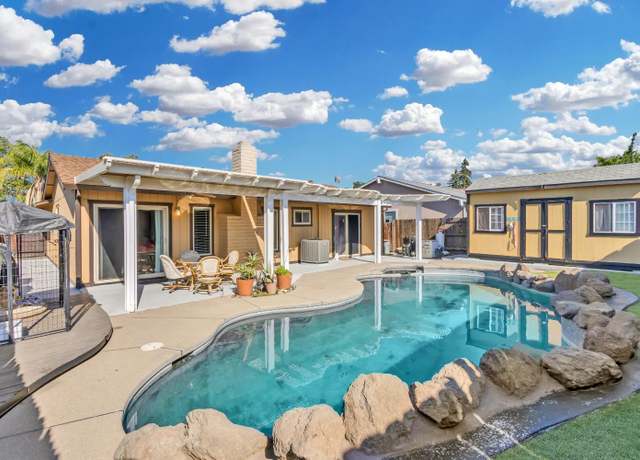 Property at 8069 Cornerstone Way, Citrus Heights, CA 95621, 3 beds, 2 baths