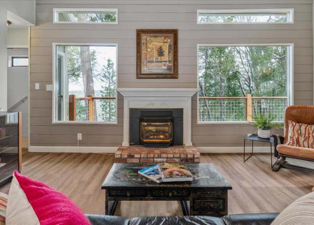 Property at 855 Buckthorn Dr, Murphys, CA 95247, 4 beds, 3 baths