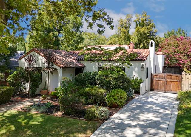 Property at 4233 U St, Sacramento, CA 95817, 3 beds, 2.5 baths