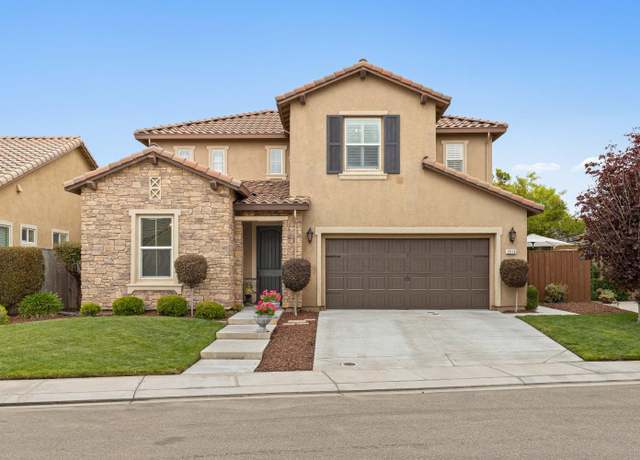 Property at 2816 Westport Cir, Oakdale, CA 95361, 4 beds, 3 baths