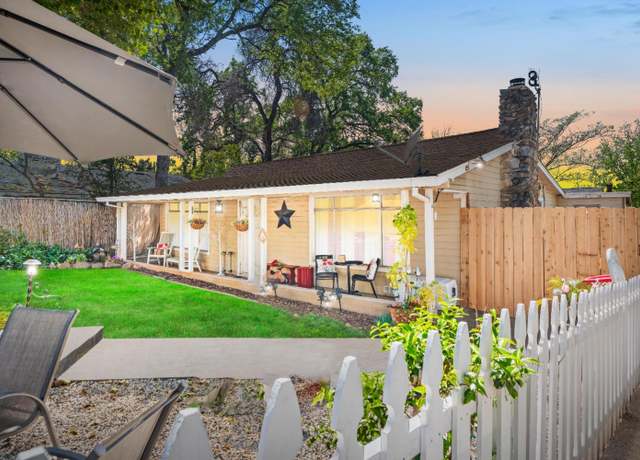 Property at 1257 Live Oak Ln, Auburn, CA 95603, 8 beds, 5.5 baths