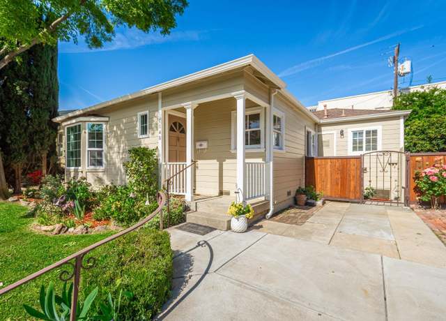 Property at 1048 Dolores Way, Sacramento, CA 95816, 2 beds, 1.5 baths