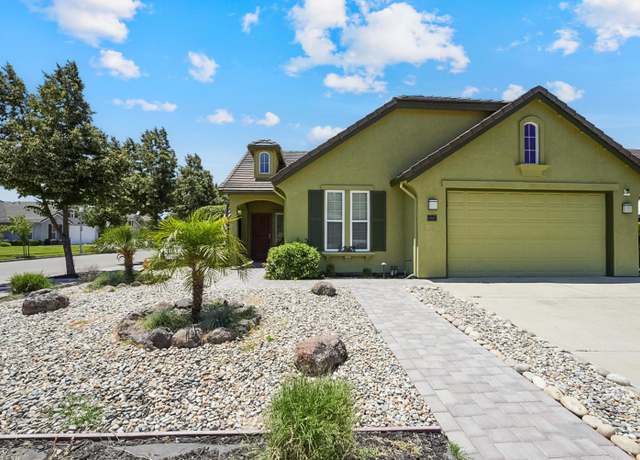 Property at 2347 Portsmouth Dr, Lodi, CA 95242, 4 beds, 2 baths