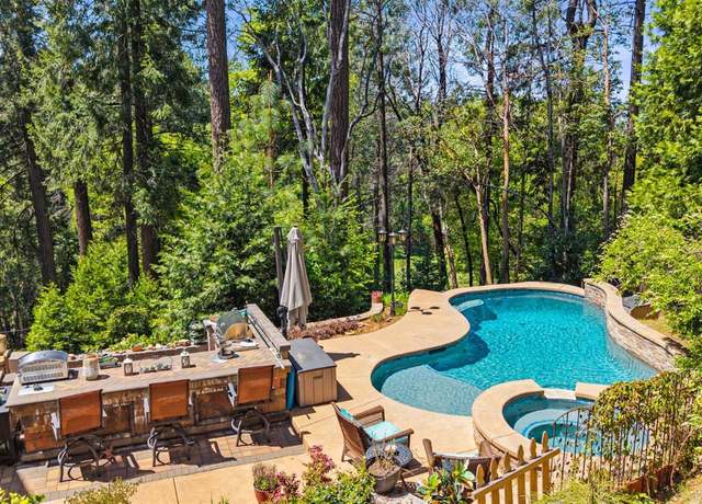 Property at 3500 Magpie Ln, Camino, CA 95709, 3 beds, 2.5 baths