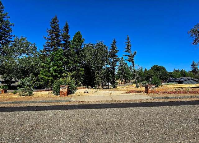 Property at 351 Pinewood Dr, Paradise, CA 95969
