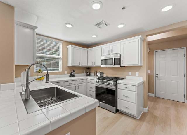 Property at 4800 Westlake Pkwy #1801, Sacramento, CA 95835, 1 bed, 1 bath
