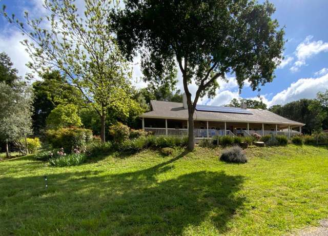 Property at 7600 Mount Vernon Rd, Auburn, CA 95603, 3 beds, 2 baths